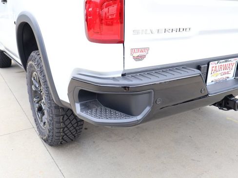 New 2026 Chevrolet Silverado 1500 ZR2 w/ LPO, Dark Essentials Package AWD/4WD image 34