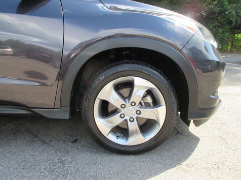 Used 2018 Honda HR-V LX image 23