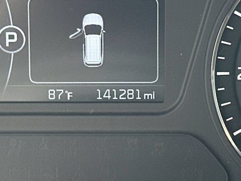 Used 2016 Kia Sorento FWD w/ LX Convenience Package image 28