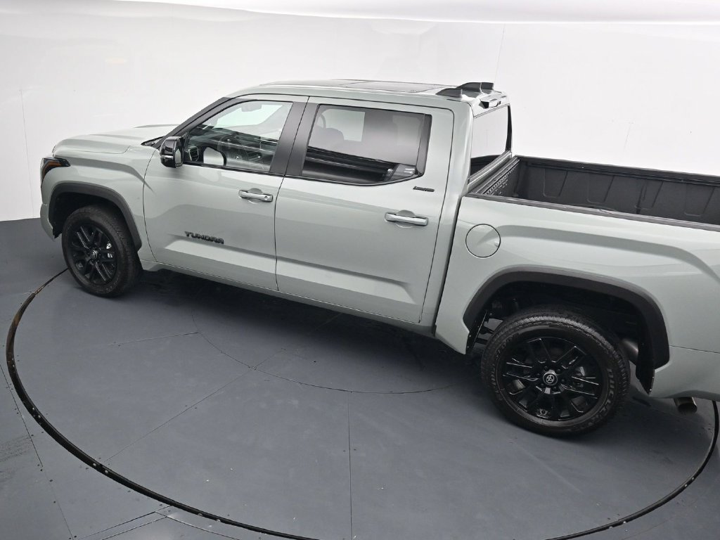 Used 2026 Toyota Tundra Limited AWD/4WD image 27