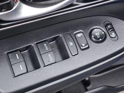 Used 2021 Honda CR-V EX-L image 17