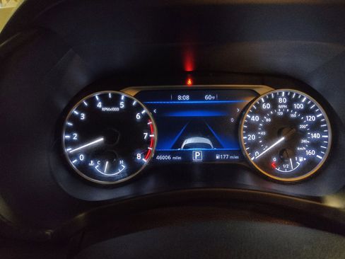 Used 2021 Nissan Sentra SR FWD image 23