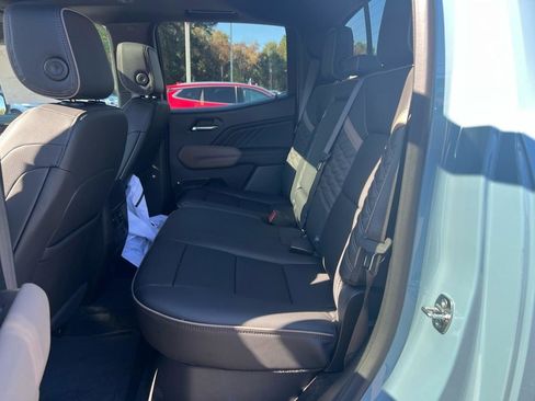 New 2026 GMC Canyon Denali image 27