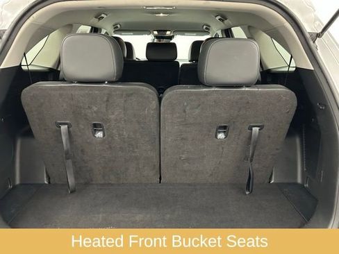 Used 2024 Kia Sorento S image 13