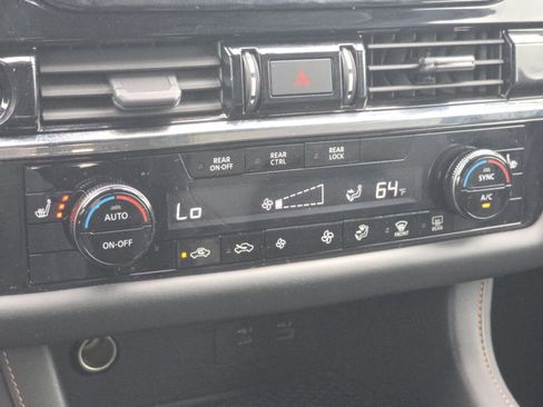 Used 2023 Nissan Pathfinder Rock Creek AWD/4WD image 6