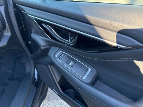 Used 2020 Subaru Outback Limited image 20