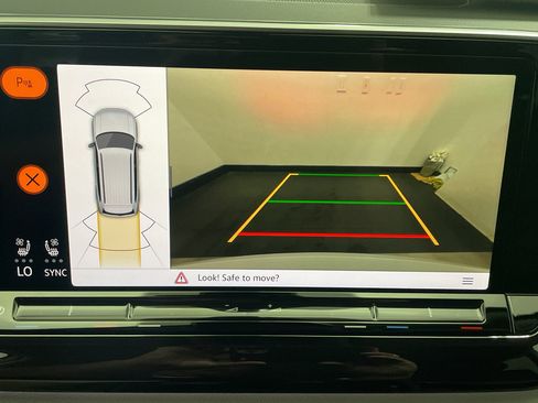 New 2026 Volkswagen Atlas Peak Edition image 25