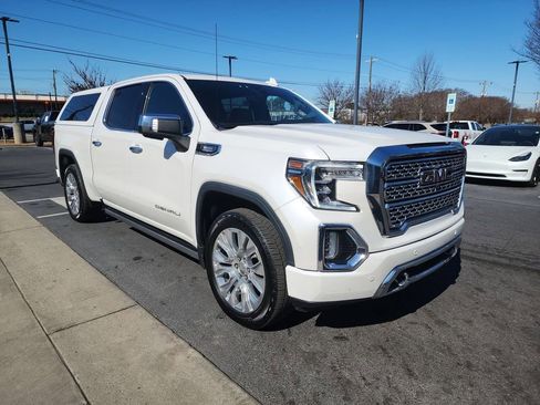 Certified 2021 GMC Sierra 1500 Denali w/ Denali Ultimate Package AWD/4WD image 2