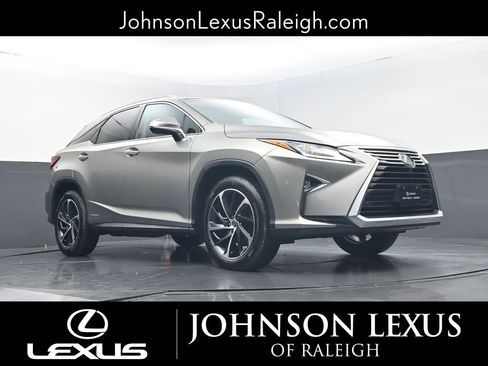 Used 2018 Lexus RX 450h AWD w/ Luxury Package image 14