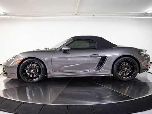 Certified 2025 Porsche 718 Boxster GTS RWD image 2