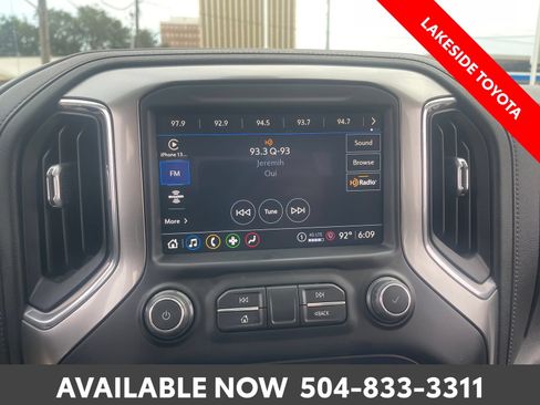 Used 2021 Chevrolet Silverado 1500 LT Trail Boss w/ Convenience Package II AWD/4WD image 31