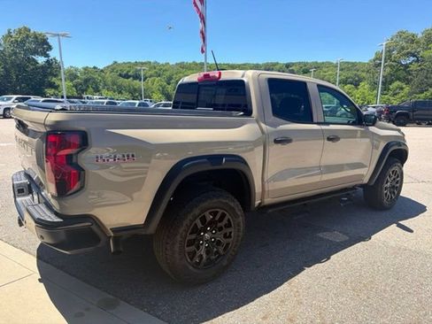 Certified 2023 Chevrolet Colorado Trail Boss w/ Technology Package AWD/4WD image 6