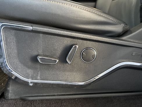 Used 2022 Ford F150 Lightning Lariat w/ Tow Technology Package image 15