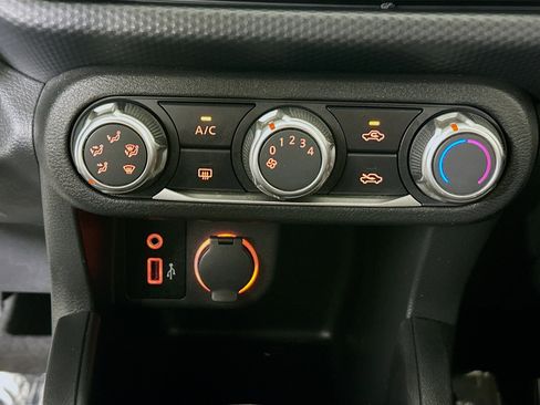 Used 2023 Nissan Kicks S image 23