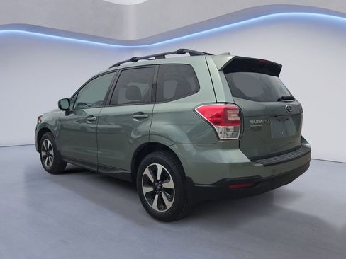 Used 2018 Subaru Forester 2.5i Premium w/ Protection Package #3A AWD/4WD image 3