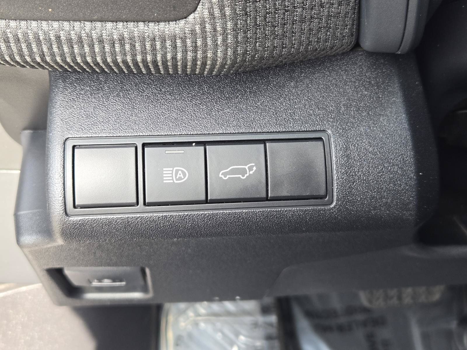 Used 2024 Toyota bZ4X FWD w/ Weather Package image 18