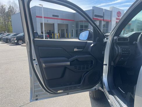 New 2026 Toyota Tacoma TRD Off-Road AWD/4WD image 7