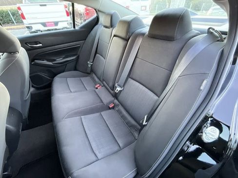 Used 2022 Nissan Altima 2.5 SV w/ SV Premium Package image 15