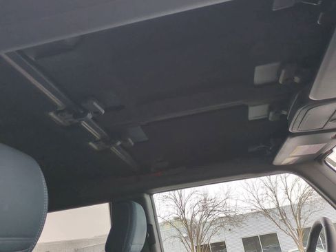 Used 2022 Ford Bronco Outer Banks w/ Sasquatch Package image 18