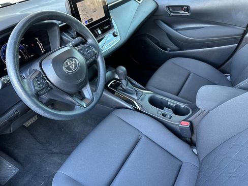 Used 2026 Toyota Corolla LE FWD image 10