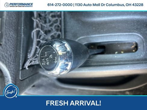 Used 2015 Jeep Wrangler Unlimited Sahara w/ Connectivity Group AWD/4WD image 24