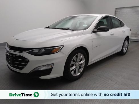 Used 2021 Chevrolet Malibu LT image 1