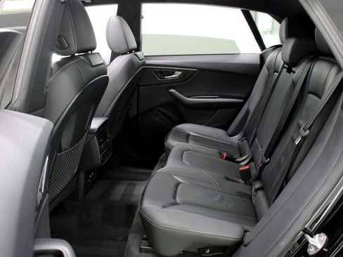 Used 2019 Audi Q8 Premium w/ Convenience Package image 38