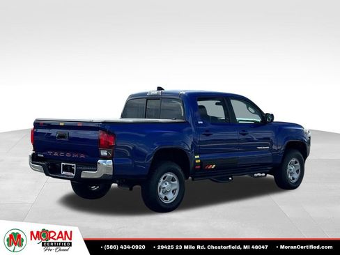 Used 2023 Toyota Tacoma SR5 RWD image 5