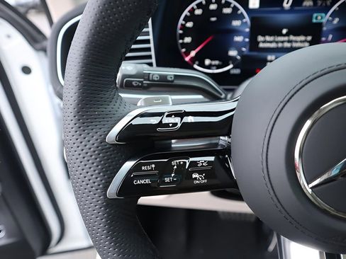 New 2026 Mercedes-Benz GLS 450 GLS 450 image 41