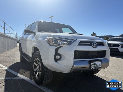 Certified 2022 Toyota 4Runner TRD Off-Road image 10