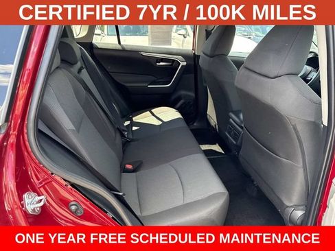 Used 2025 Toyota RAV4 XLE AWD/4WD image 11
