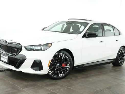 Used 2025 BMW i5 M60 w/ Premium Package AWD/4WD image 1