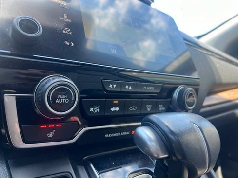 Certified 2017 Honda CR-V Touring image 20