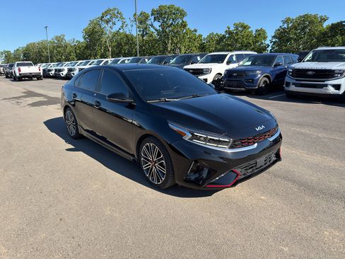 Used 2024 Kia Forte GT w/ GT2 Package FWD image 4