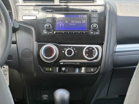 Used 2019 Honda Fit LX image 19