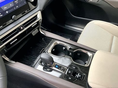 Used 2024 Lexus RX 350 FWD image 15