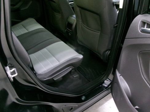 Used 2016 Ford Escape SE AWD/4WD image 30