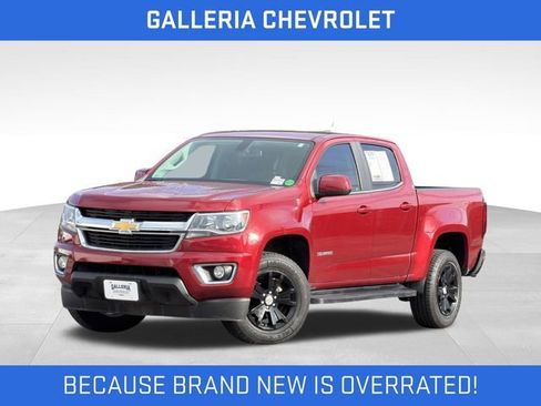 Used 2020 Chevrolet Colorado LT w/ LT Convenience Package RWD image 2