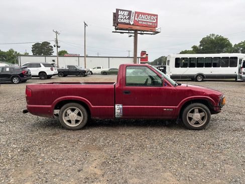 Used 1996 Chevrolet S10 Pickup 2WD Regular Cab image 5