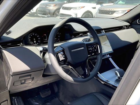New 2026 Land Rover Range Rover Evoque S image 8
