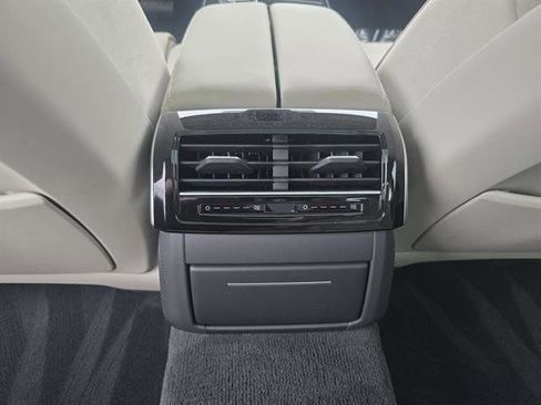 New 2025 Audi A8 L 3.0T image 19