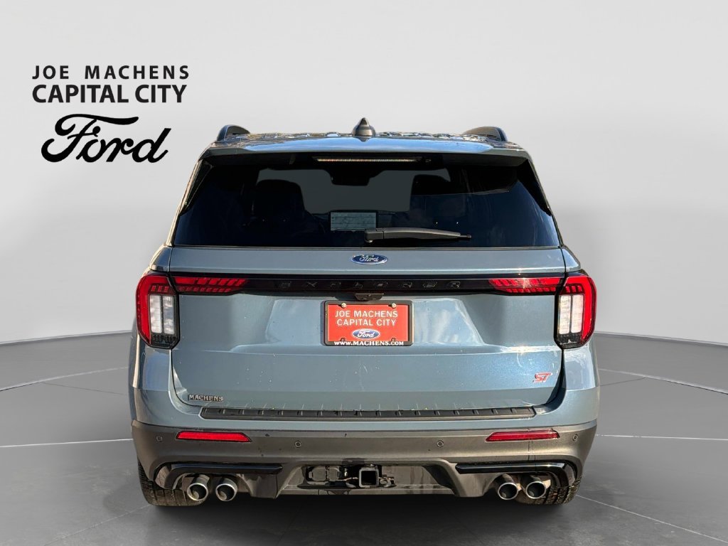 Used 2025 Ford Explorer ST AWD/4WD image 6