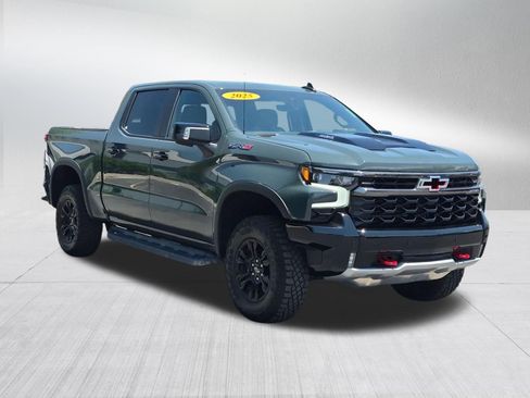 Used 2025 Chevrolet Silverado 1500 ZR2 w/ Technology Package AWD/4WD image 8