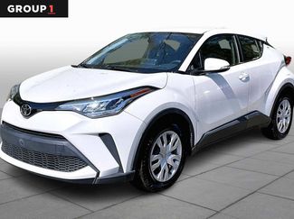 Used 2020 Toyota C-HR LE video 1