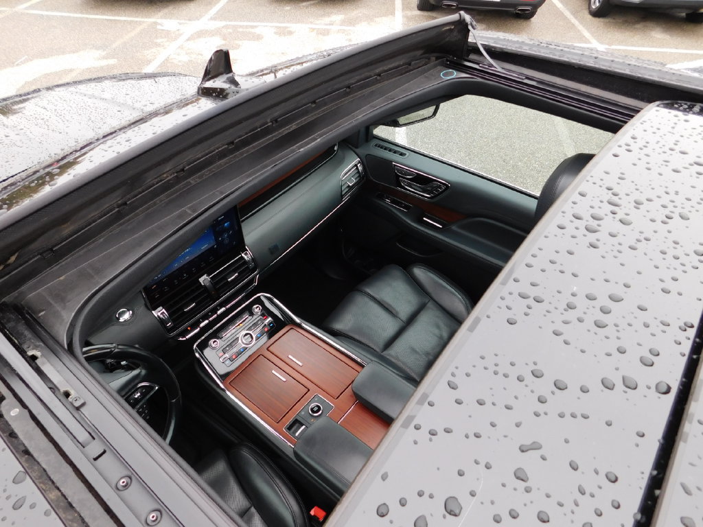 Used 2022 Lincoln Navigator L Reserve AWD/4WD image 15