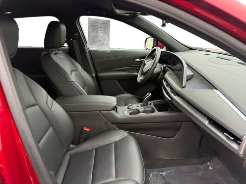 Certified 2024 Cadillac XT4 Sport w/ Cold Weather Package image 17