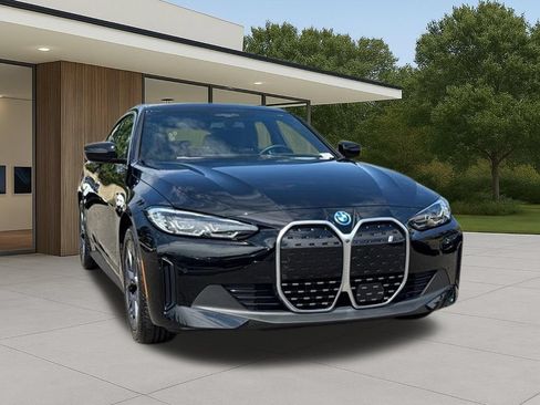 Used 2024 BMW i4 eDrive35 w/ Premium Package RWD image 5