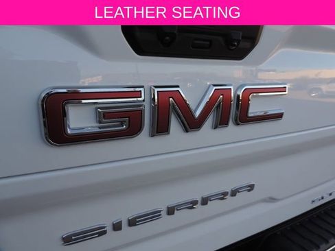 Used 2025 GMC Sierra 2500 SLT w/ SLT Convenience Package image 15