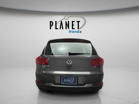Used 2016 Volkswagen Tiguan SEL AWD/4WD image 7