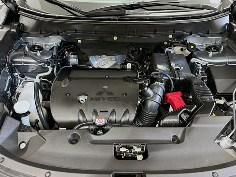 Used 2025 Mitsubishi Outlander Sport SE image 33